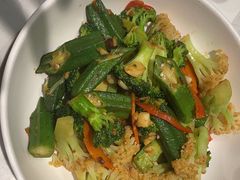 -美奈小馆·越南料理(中航城君尚购物中心店)