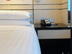 -上海宝华万豪酒店