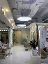 -虫二·专注健康烫染沙龙