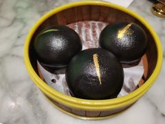 黑金流沙包-蝴蝶里·粤菜·点心(滨江龙湖店)