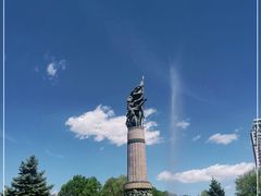 -人民防洪胜利纪念塔