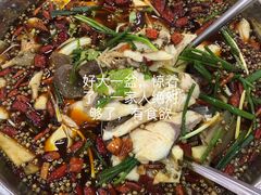 -乡土特色.冷锅鱼.牦牛肉汤锅