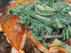 砂锅焗生鱼头-啫响粤煲料理(万好大厦店)