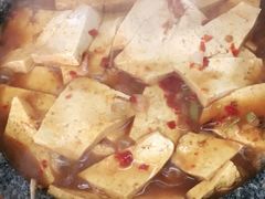 石板豆腐-北京龙庆四季香农家饭庄·灶台鱼·碳烤虹鳟鱼(龙庆峡店)