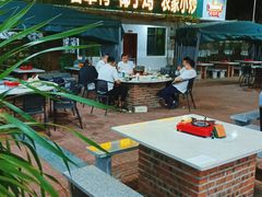 门面-墨脱石锅椰子鸡•香草鸭•东山羊(大东海店)