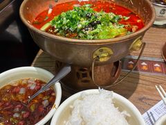 -成都你六姐·牛肉冒菜(城市集市合生汇店)