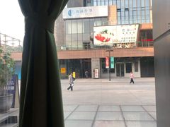 -临界音乐酒馆·小龙虾·江湖菜(华熙LIVE·鱼洞店)