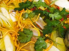 -云南印象昭通天麻火腿鸡(新疆石油花园二期店)