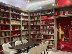 -钟书阁(群光广场店)