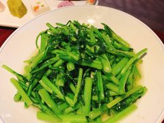 蒜蓉炒茼蒿-大牌大·传统杭帮菜(湖滨店)