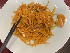 米椒小炒土豆丝-宏状元现熬粥·京味菜(五棵松店)