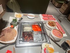 -海底捞火锅(珠影星光城夜宵主题店)