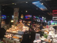 -酷乐潮玩(五道口购物中心店)