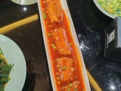 -东口码头·烧鸽子·鱼头泡饼·地方菜(金鹰悦城店)