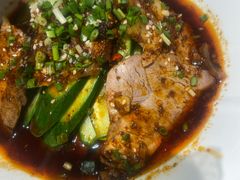 -野山舂·贵州现舂酸汤火锅(鸿通城店)