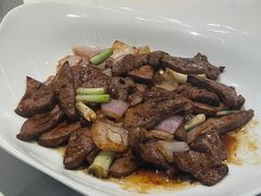 京葱爆猪肝-虎哥私房菜(馒头山店)