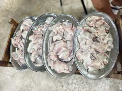 -鸿渡渔庄·特色鸭咀鱼