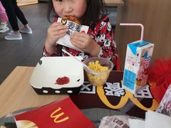 -麦当劳(燕顺路店)