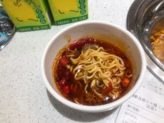 -龍歌自助小火锅(兰山上海路万达店)