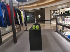 -BALENCIAGA(恒隆广场店)