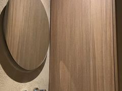 -灸春堂·艾灸·痛症·整脊连锁(之江银泰店)