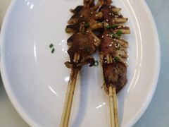 -覃记海鲜美食餐厅