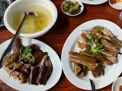 -乌文新澄海卤鹅店