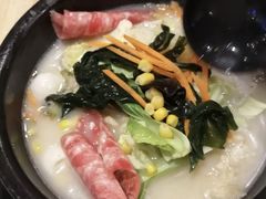 -灵芝妹子海鲜米线(香炉礁山姆店)