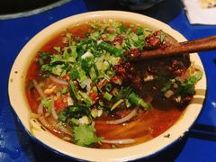 -马路边边火锅串串(观前街店)
