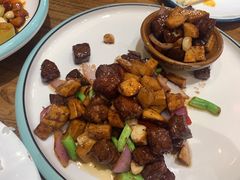 -东来菜馆•手抓海鲜家常菜•海鲜锅贴(鸽子窝店)