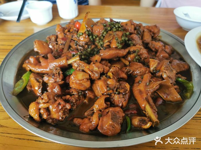 吉格格莱芜花椒鸡-莱芜花椒鸡-菜-莱芜花椒鸡图片-莱芜美食-大众点评