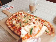 -必胜客(WOW贺州灵峰店)