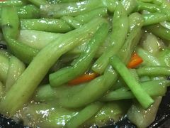 铁板鲜芋梗-农厨好味·温泉鹅·农家菜