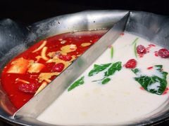 -湊湊火锅·茶憩(杭州湖滨银泰in77店)