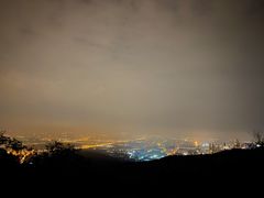 -鬼笑石后山停车场