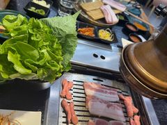 -臻牛烤肉