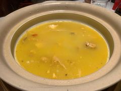 -领鲜天下·焗海鲜·花胶鸡(天目里店)