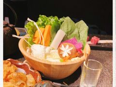 -湊湊火锅·茶憩(新中关购物中心店)