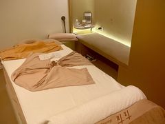 -左右Massage/Spa(长寿路店)