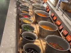 -山焱·炭火自助烤肉(周浦万达店)