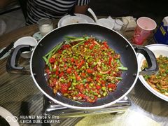 干锅鱿鱼-田趣园长沙菜(天安云谷店)