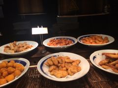 -亚马逊环球美食百汇(新城吾悦广场店)