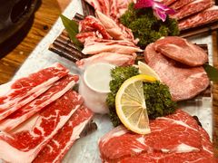 -明洞阿姨·韩式酱蟹烤肉·创意料理(三元桥店)