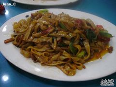 炒河粉-红鼻子桂林米粉(金唐新光界店)