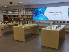 -华为授权体验店(万航渡路)