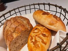 餐前包-Wolfgang’s Steakhouse 沃夫冈牛排馆(上海白玉兰广场店)