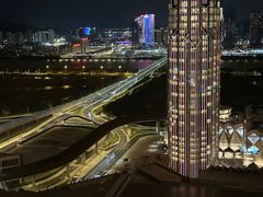 -影汇之星8字形摩天轮