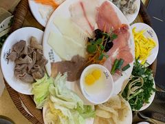 -桥香园云南过桥米线(金马碧鸡店)