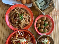 -拐枣巷小串串(财大店)