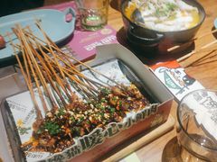 铁板泼辣猪小串-馋嘴猫北京食堂·烤鸭·宵夜(亚运村店)